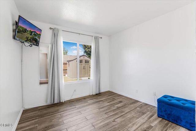 Detail Gallery Image 14 of 24 For 925 S L St, Oxnard,  CA 93030 - 3 Beds | 2 Baths