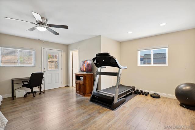 11353 Rocoso Rd, Lakeside CA: https://media.crmls.org/mediaz/2b55f794-484e-4117-9c35-a4117ad9b6d7.jpg