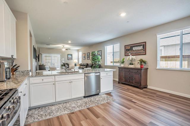 2143 Lavender Place, Rio Vista CA: https://media.crmls.org/mediaz/2b57cc20-b2ea-41f9-8493-56a4b23b4f90.jpg
