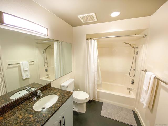 777 6th Avenue, San Diego CA: https://media.crmls.org/mediaz/2b583618-1343-4a73-a28f-713a8a986a5d.jpg