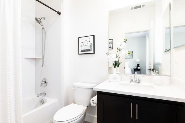 733 E Evelyn Avenue, Sunnyvale CA: https://media.crmls.org/mediaz/2b58ead2-4aef-4446-ace3-3694ea03453b.jpg