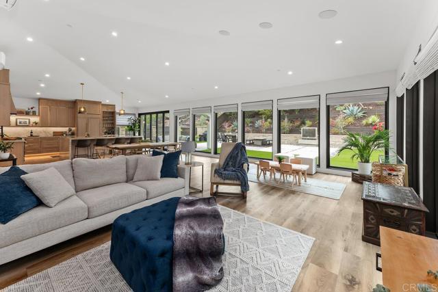 5186 Maynard Street, San Diego CA: https://media.crmls.org/mediaz/2b5943be-4efe-4818-8cb6-d5c80f102138.jpg