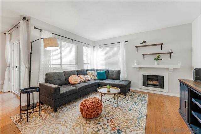 6747 Friars Rd, San Diego CA: https://media.crmls.org/mediaz/2b59e4f4-7f8d-4bf2-a0ed-47b17e6af62a.jpg
