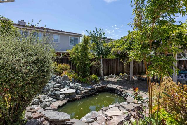 Image 45 of 58 For 552 Stonehaven Ct
