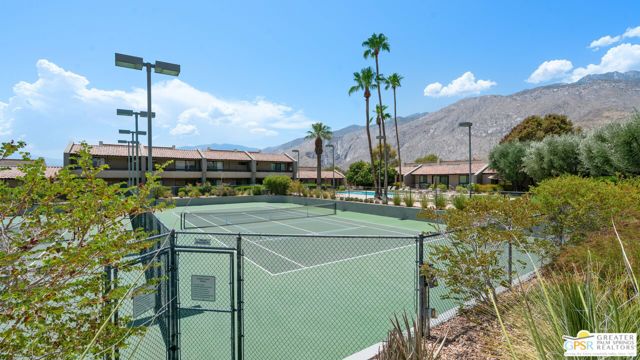 355 N Avenida Caballeros #6, Palm Springs, CA 92262