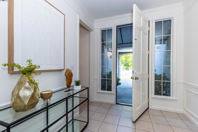 4244 Milton Way, Livermore CA: https://media.crmls.org/mediaz/2b5d9422-e564-4d82-bf47-b8b0a91f911f.jpg