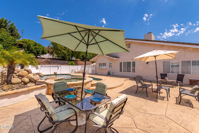 2210 Via Loma, Camarillo CA: https://media.crmls.org/mediaz/2b5db14d-2d73-4400-8b68-b8ea55e7f1a8.jpg