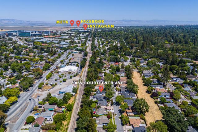 859 14th Avenue, Menlo Park CA: https://media.crmls.org/mediaz/2b5e0c38-1ea1-46cf-bc13-e39bb1085233.jpg