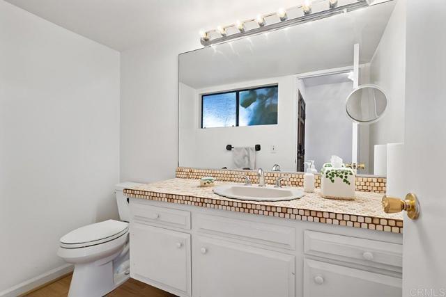 Detail Gallery Image 41 of 61 For 635 Nyes Pl, Laguna Beach,  CA 92651 - 4 Beds | 2/1 Baths