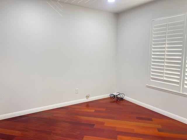 1623 Sawgrass Drive, San Jose CA: https://media.crmls.org/mediaz/2b5ec0c9-cc72-4d7a-aee2-0960354cecd2.jpg