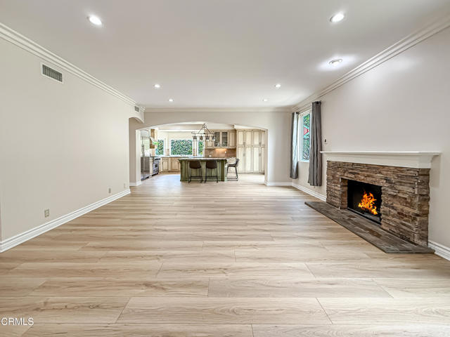 Detail Gallery Image 16 of 74 For 29251 Fountainwood, Agoura Hills_2,  CA 91301 - 4 Beds | 3/1 Baths