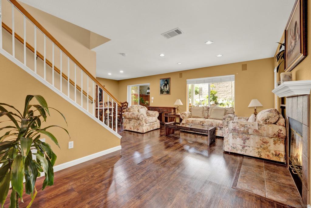 MLS #250033559SD image #7