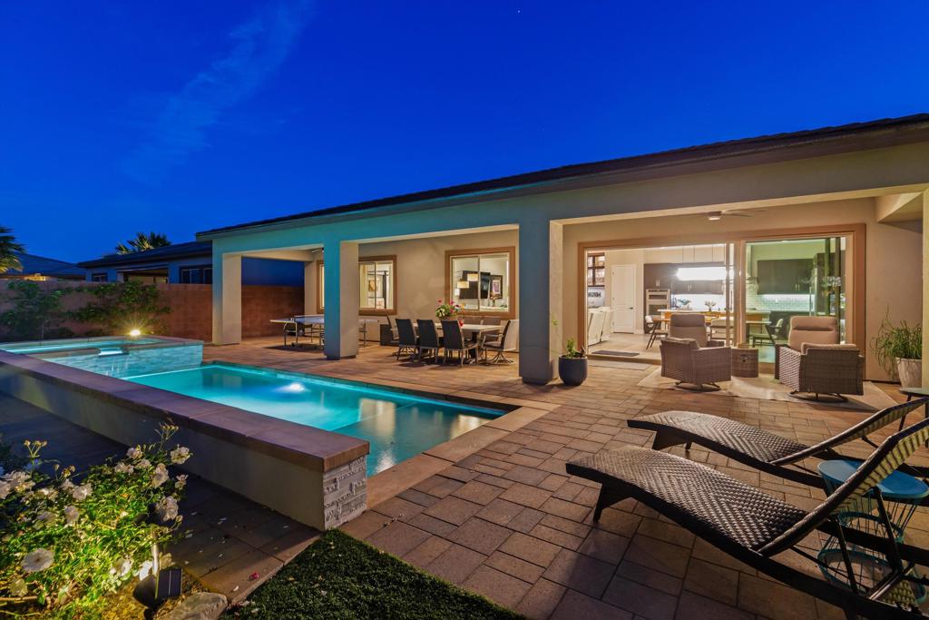 82430 Round Valley Drive