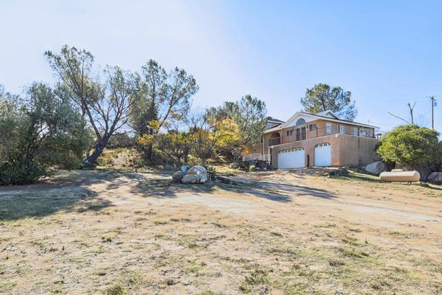 Detail Gallery Image 6 of 68 For 25749 Potrero Valley Rd, Potrero,  CA 91963 - 3 Beds | 2 Baths