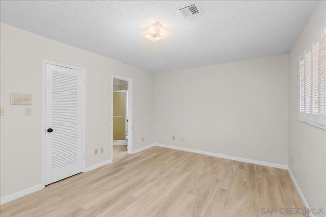 13128 Via Del Toro, Poway CA: https://media.crmls.org/mediaz/2b6281c2-0099-4fd6-9f57-94cd3d9c9de9.jpg