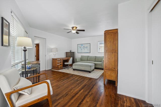 360 Alpine Ave, Chula Vista CA: https://media.crmls.org/mediaz/2b628be7-6509-49bb-8fcf-4c61a7dc58cd.jpg