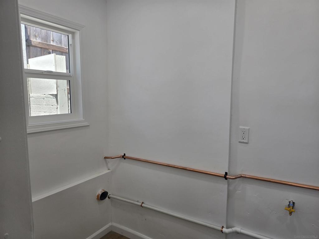 3133 54th St - photo 16