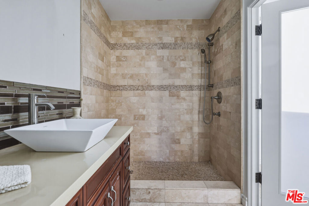 MLS #26875129 image #60