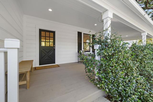2551 Grant Street, Calistoga CA: https://media.crmls.org/mediaz/2b646a09-3cdb-4c42-b7ee-0d4ca74c3556.jpg