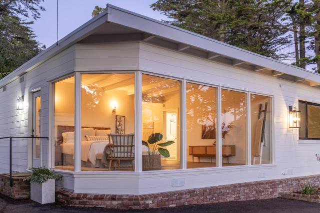 4171 Sunset Lane, Pebble Beach CA: https://media.crmls.org/mediaz/2b6506e4-295b-4153-ac4b-4efed4d05681.jpg