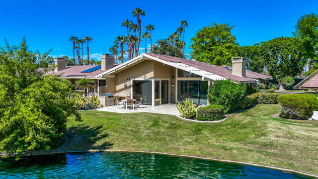 109 Deer Spring Way, Palm Desert, CA 92211