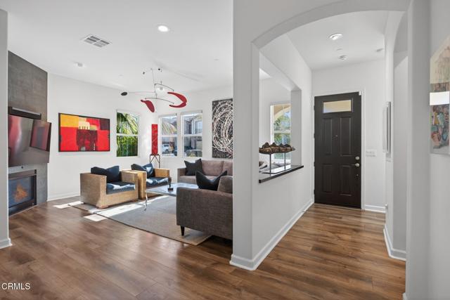 Detail Gallery Image 4 of 50 For 1601 Mulligan St, Oxnard,  CA 93036 - 3 Beds | 2/1 Baths