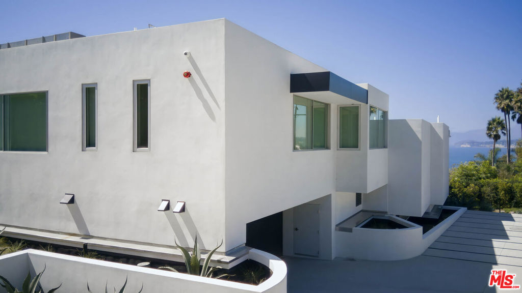 MLS #26829383 image #54