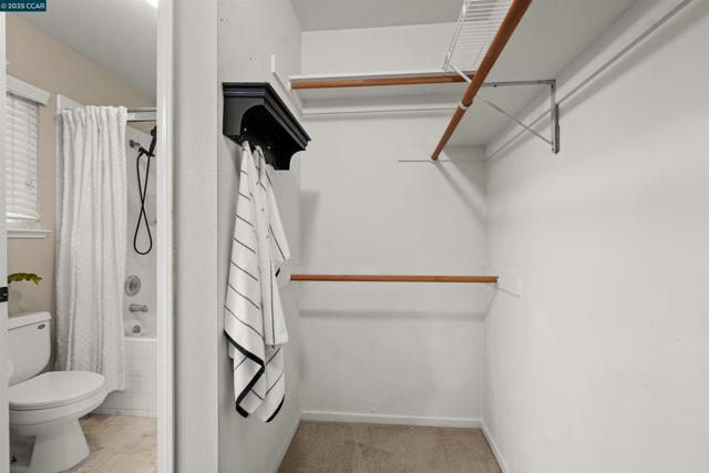 2063 BLUEROCK CT, Concord CA: https://media.crmls.org/mediaz/2b678c47-a94c-4bb5-abed-458da51dd0aa.jpg