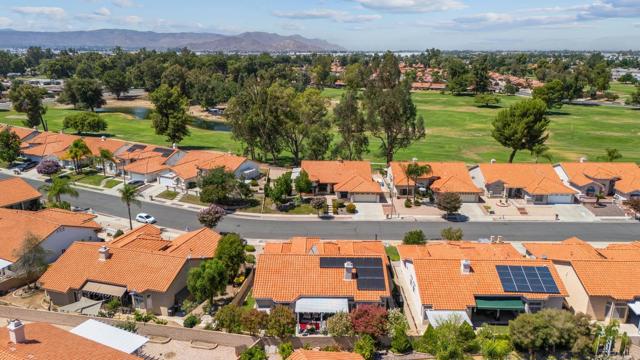 Detail Gallery Image 32 of 34 For 1999 Pecan Tree St, Hemet,  CA 92545 - 4 Beds | 2/1 Baths