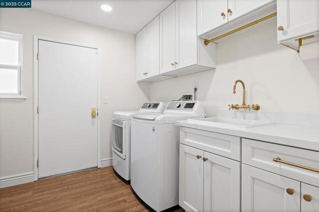 4516 Spring Valley Way, Concord CA: https://media.crmls.org/mediaz/2b695d8b-63dd-4410-bd3f-708df8829227.jpg
