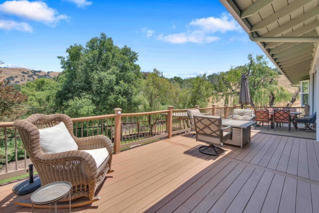 3480 White Oak Court, Morgan Hill CA: https://media.crmls.org/mediaz/2b6978c2-279e-49de-b1ac-c8d8c408477c.jpg