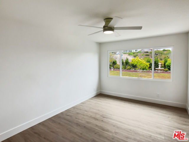 6820 Abbottswood Drive, Rancho Palos Verdes CA: https://media.crmls.org/mediaz/2b6a8662-5989-4551-a42c-73fdf8cd6ef1.jpg
