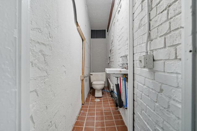 316 Napa Street, Vallejo CA: https://media.crmls.org/mediaz/2b6ae87b-ced8-433e-81c3-729f6c6bedef.jpg