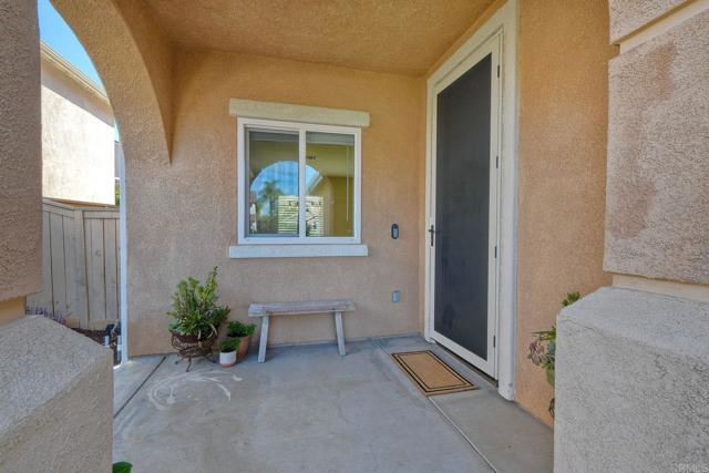 Detail Gallery Image 2 of 29 For 1254 Avenida Amistad, San Marcos,  CA 92069 - 3 Beds | 2/1 Baths