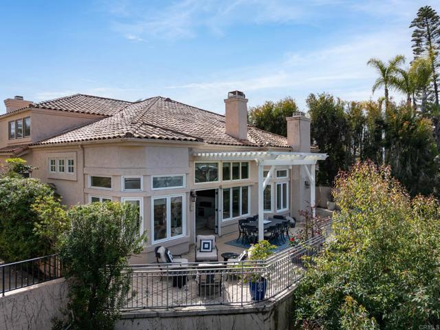 14730 Caminito Porta Delgada, Del Mar CA: https://media.crmls.org/mediaz/2b6c41b4-9c82-4991-a693-1145d2a92bb8.jpg