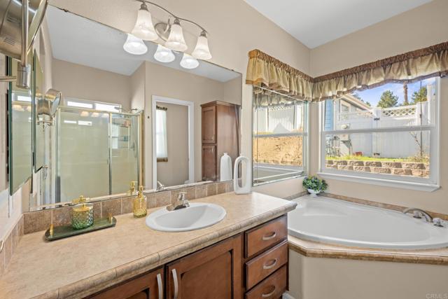 Detail Gallery Image 12 of 22 For 2239 Black Canyon Rd, Ramona,  CA 92065 - 3 Beds | 2 Baths
