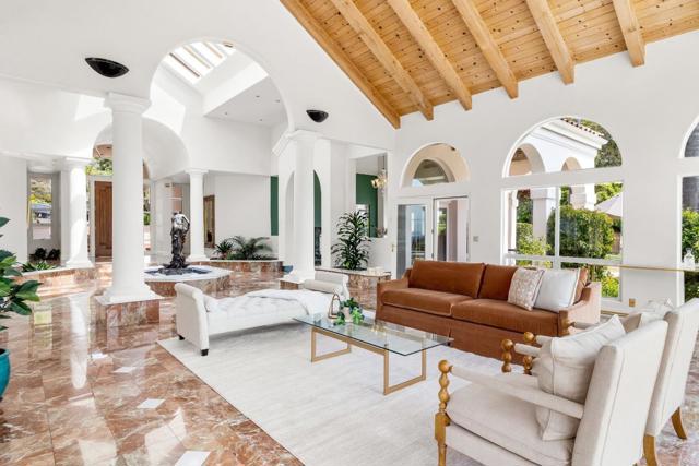 235 Vista Del Pajaro Road, Corralitos CA: https://media.crmls.org/mediaz/2b6c715b-9ef7-4277-bf6b-64988eba6082.jpg