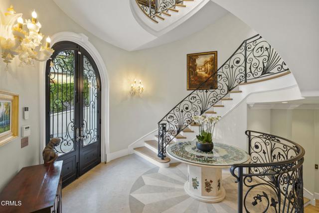 2112 Trentham Road,  CA: https://media.crmls.org/mediaz/2b6c913a-4436-442f-a3cc-7745b65ee274.jpg