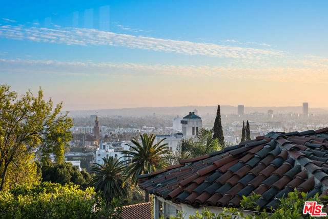 2063 Grace Avenue, Los Angeles CA: https://media.crmls.org/mediaz/2b6cce6b-66db-4780-a38d-70c42f4e9f12.jpg