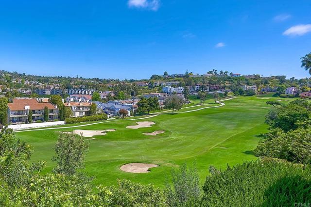 Detail Gallery Image 1 of 1 For 2630 Pirineos Way #19,  Carlsbad,  CA 92009 - 2 Beds | 2 Baths