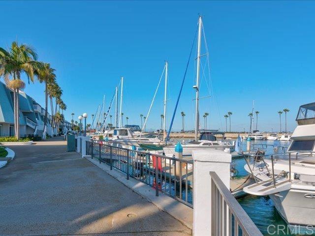 Detail Gallery Image 10 of 36 For 22 Montego Ct, Coronado,  CA 92118 - 1 Beds | 2 Baths