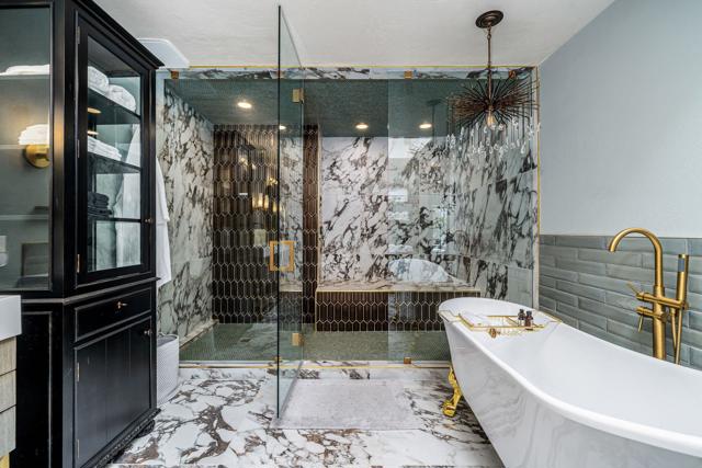 88 Princeton Drive, Rancho Mirage CA: https://media.crmls.org/mediaz/2b6f5810-27fb-4e89-8711-1e975aaee875.jpg