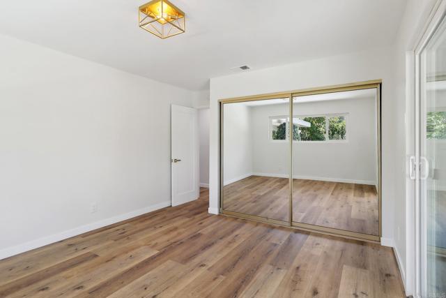 1917 Friendly Drive, Vista CA: https://media.crmls.org/mediaz/2b70b51d-023f-4749-91a7-38a1ea7fafcc.jpg