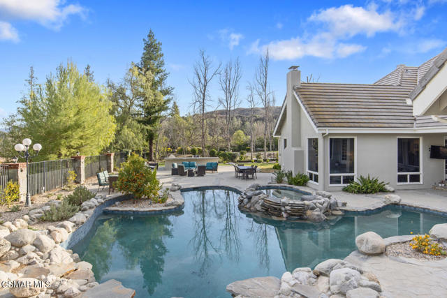 3840 Castle View Rd Agoura-large-094-076