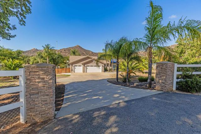 Detail Gallery Image 2 of 74 For 22544 Tombill Rd, Ramona,  CA 92065 - 4 Beds | 3/1 Baths