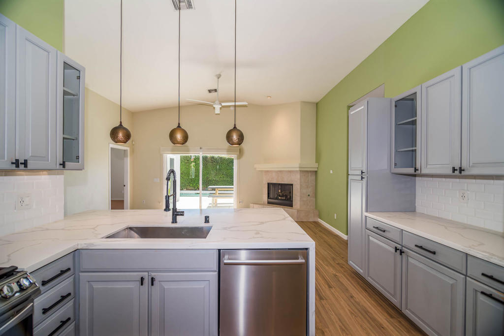 MLS #219138201DA image #30