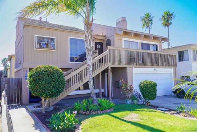 1141 47 Reed Ave, San Diego CA: https://media.crmls.org/mediaz/2b724e0a-f9cc-42fb-82a4-086f46940ea5.jpg