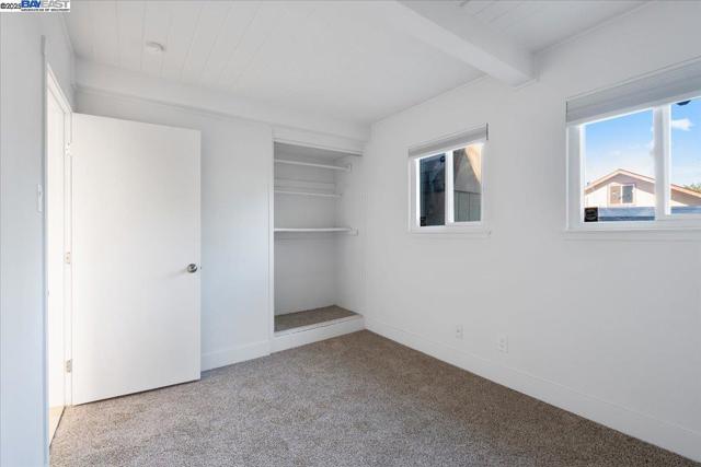 2082 Overhill Rd, Concord CA: https://media.crmls.org/mediaz/2b73b873-a09c-4180-8d19-bbc40c236675.jpg