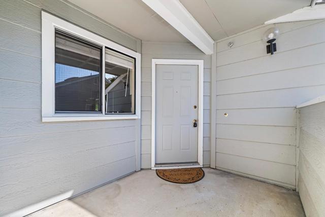 1578 Thorncrest Drive, San Jose CA: https://media.crmls.org/mediaz/2b73e72c-67f0-4eae-99d2-6b9793f5b91e.jpg