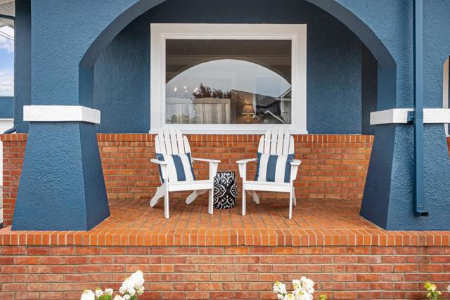417 Belleville Boulevard, Half Moon Bay CA: https://media.crmls.org/mediaz/2b7460ae-2e28-4aec-ac67-f2b0b11d8267.jpg
